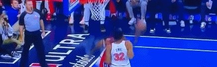 开云体育下载-恩比德赛季首战整活不断 奥尼尔：他这样终生无冠