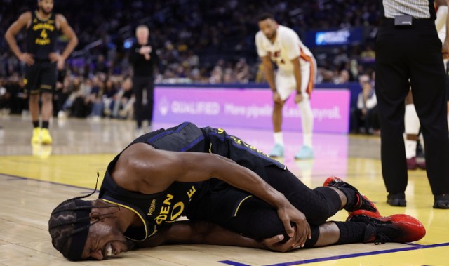 开云体育-2年1.1亿，巴特勒赛季报销！勇士短期与长期计划均发生复杂改变|吉米·巴特勒|库明加|金州勇士队|迈阿密热火队|乔纳森·库明加_新浪体育_新浪新闻