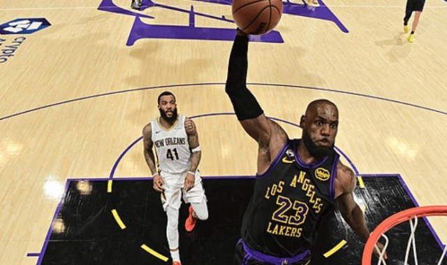 开云体育-3连胜！湖人拒爆冷！詹姆斯梦回巅峰，东契奇四双，状元锡安24分