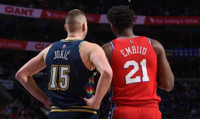 另类MVP争夺战：佛系的约基奇vs进击的恩比德