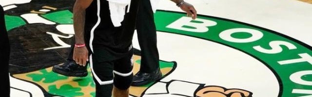 开云体育-嘘声中继续迷失！欧文难除心魔 在波士顿遭遇8连败