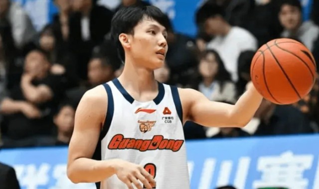 开云体育网址-广东复仇江苏！徐杰+胡明轩+三外齐爆，张皓嘉末节崛起，小崔打铁|崔永元|球员|比赛|爆炸|数据_新浪体育_新浪新闻