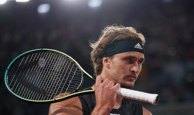 法网半决赛意外悲剧收场 纳达尔第14次打入决赛