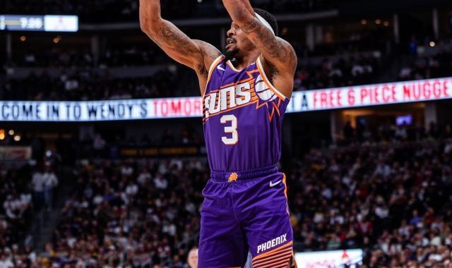 开云体育-三连败日落西山 太阳面前唯有解体一条路？